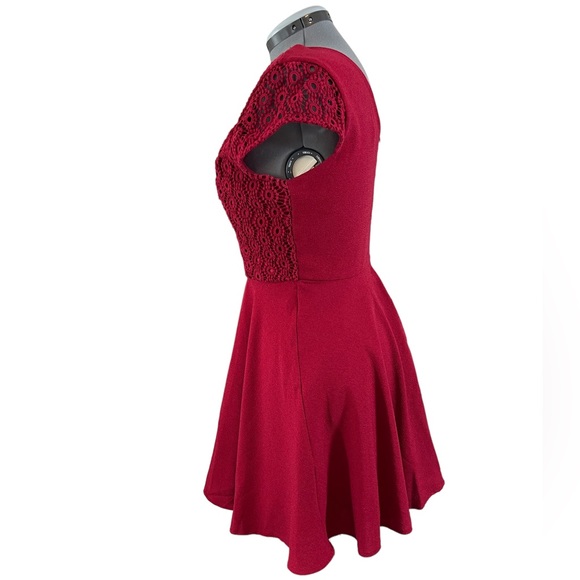 Altrd State Double V Neck Crochet Bodice Flare Skater Sleeveless Dress Maroon L - Picture 5 of 9